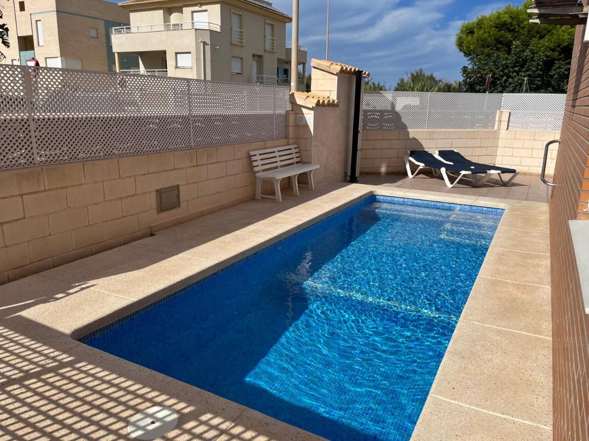 Holidays 2 Oliva